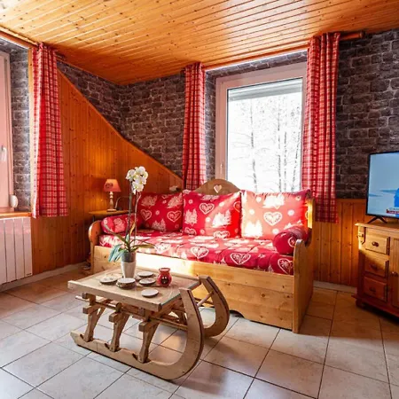 Charming Holiday In Skiing Area Nyaraló La Bresse